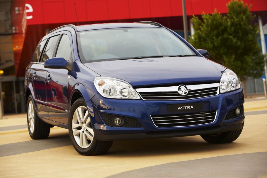  Holden Astra CDX Wagon 2008 года  (фото 4 из 13)